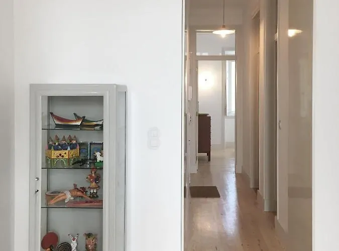 The Monkey Flat Apartment Lisbon